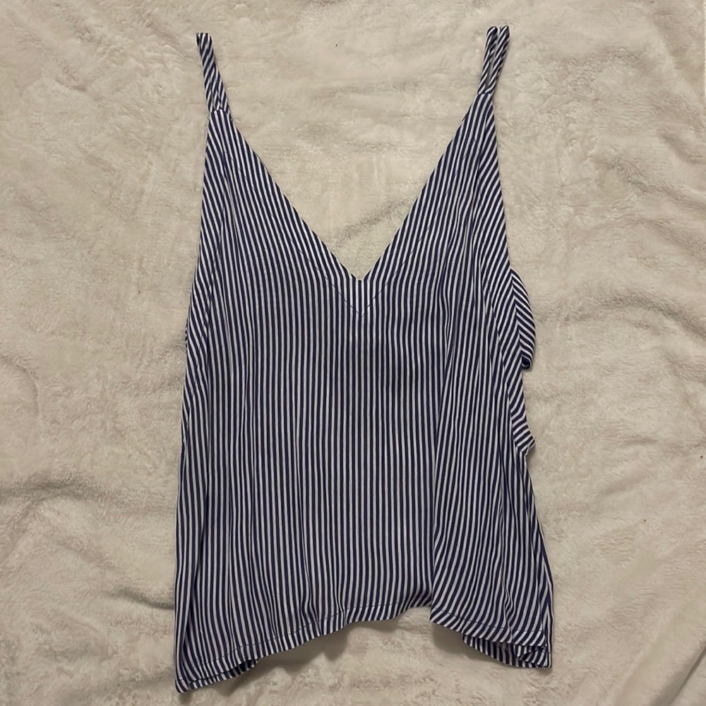 Lulu’s Blue & White cut out tank top